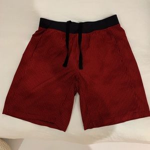 Lululemon shorts - XL